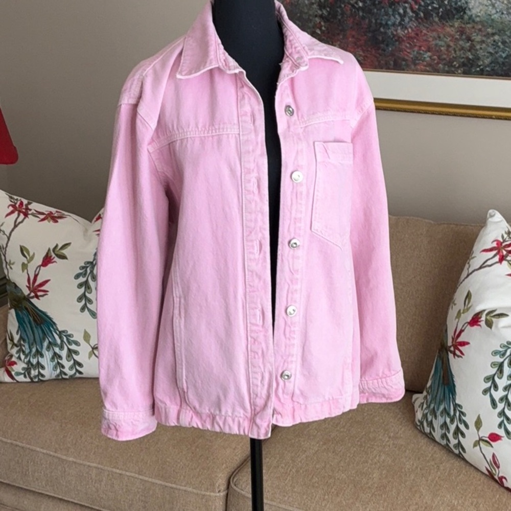 Oversized denim jacket by Zara in faded pink. Size medium - Picture 1 of 5
